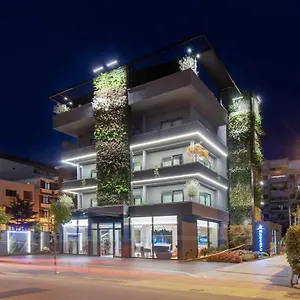 4* فندق Moncafe Boutique &