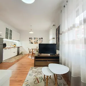 Bed & Breakfast Kodra, Tirana
