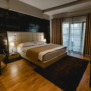 4* Hotel House & Restaurant